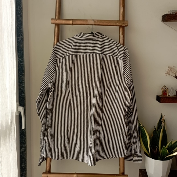 H&M Premium Shirt - Picture 9 of 10